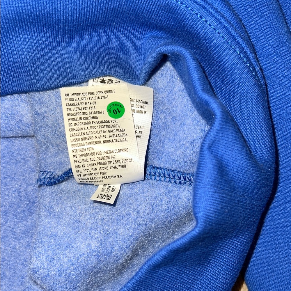 American Eagle Outfitters Vibrant Blue Crewneck Sweater - Picture 7 of 8